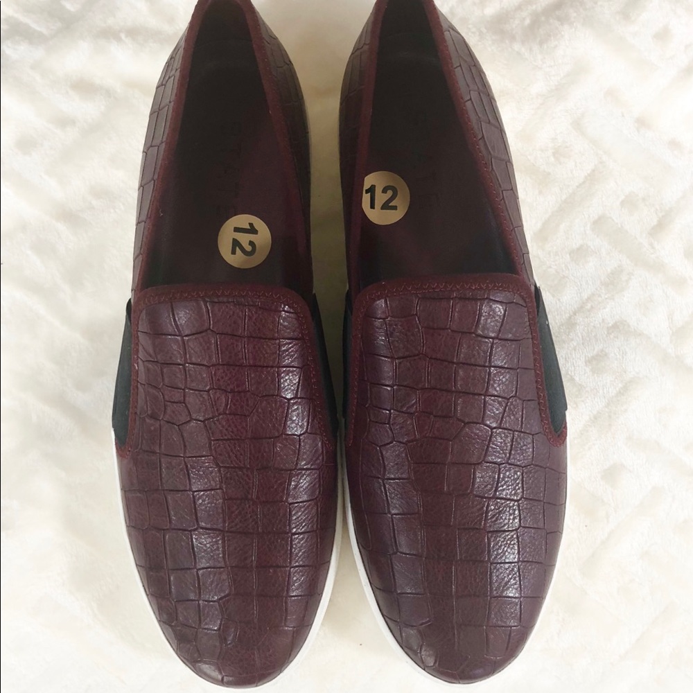 1.STATE Wayland Slip-On Sneakers